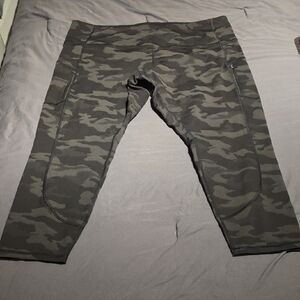 Athleta Camouflage Leggings - Black and Gray